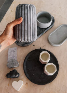 חווית יצירה ייחודית בזוג, יציקת בטון ויצירת מוצרים בעבודת יד